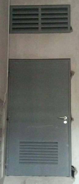 Pintu Besi Lipat gudang